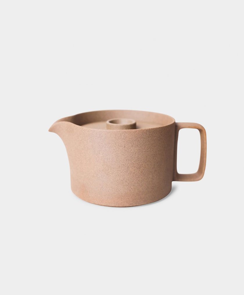 yes_069_hasami_tea-kettle_1-1340×785.jpg