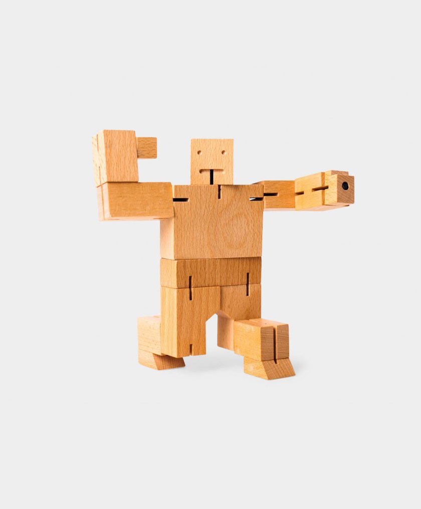 yes_041_cubebot_4-1340×785-1.jpg