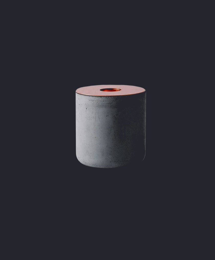 yes_126_concrete_candleholder_Large-1800×1056-1340×785